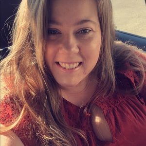 Meet your Posher, Kaitlyn